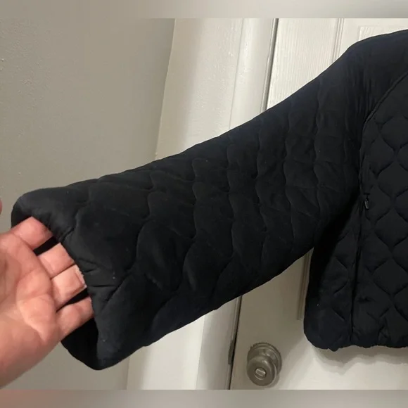 Lululemon Quilted Bomber Cropped Black Jacket Size 10 - Picture 11 of 14